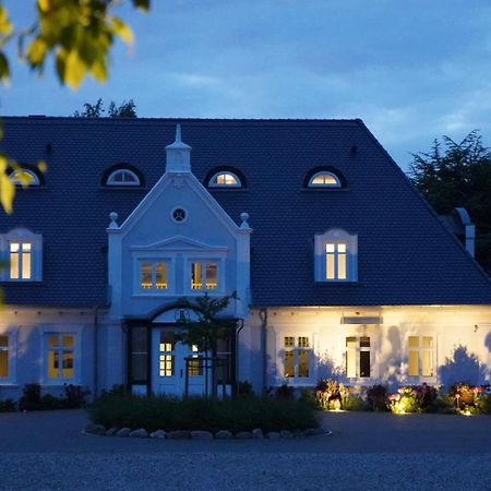 Landhaus Luetjenhof Hotel Grossenbrode Bagian luar foto