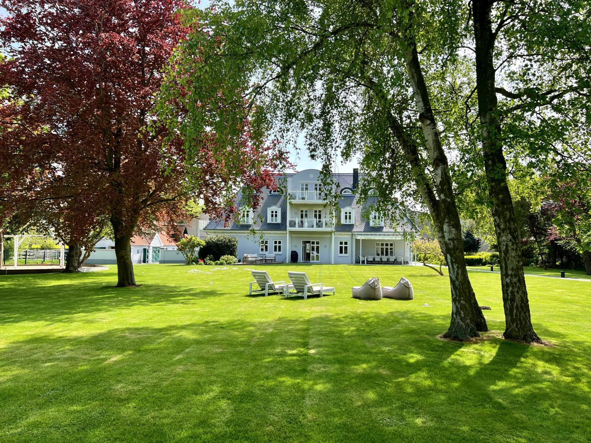 Landhaus Luetjenhof Hotel Grossenbrode Bagian luar foto